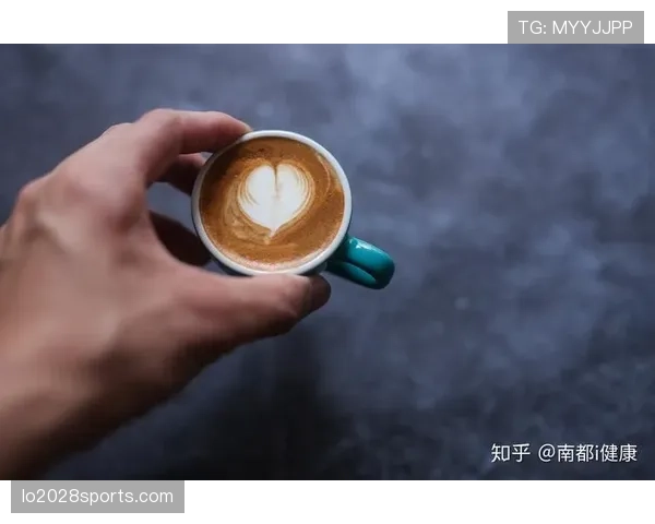 崔家溪连买咖啡都挑几百块的，普通人喝不起啊他咋活？